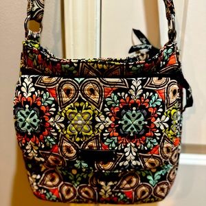 Vera Bradley Crossbody Messenger Bag. Beautiful retired Sierra Print.